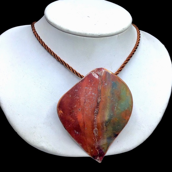 🌺Artisan Copper & Enamel Necklace - Picture 9 of 15